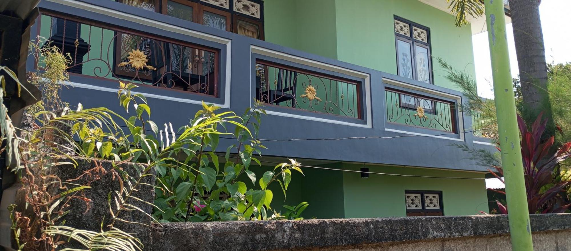 New Kami Homestay Banyuwangi  Bagian luar foto